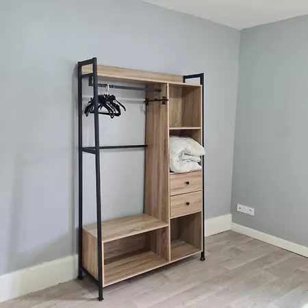 De La Rowa Monthermé